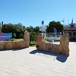 Altura Hotel